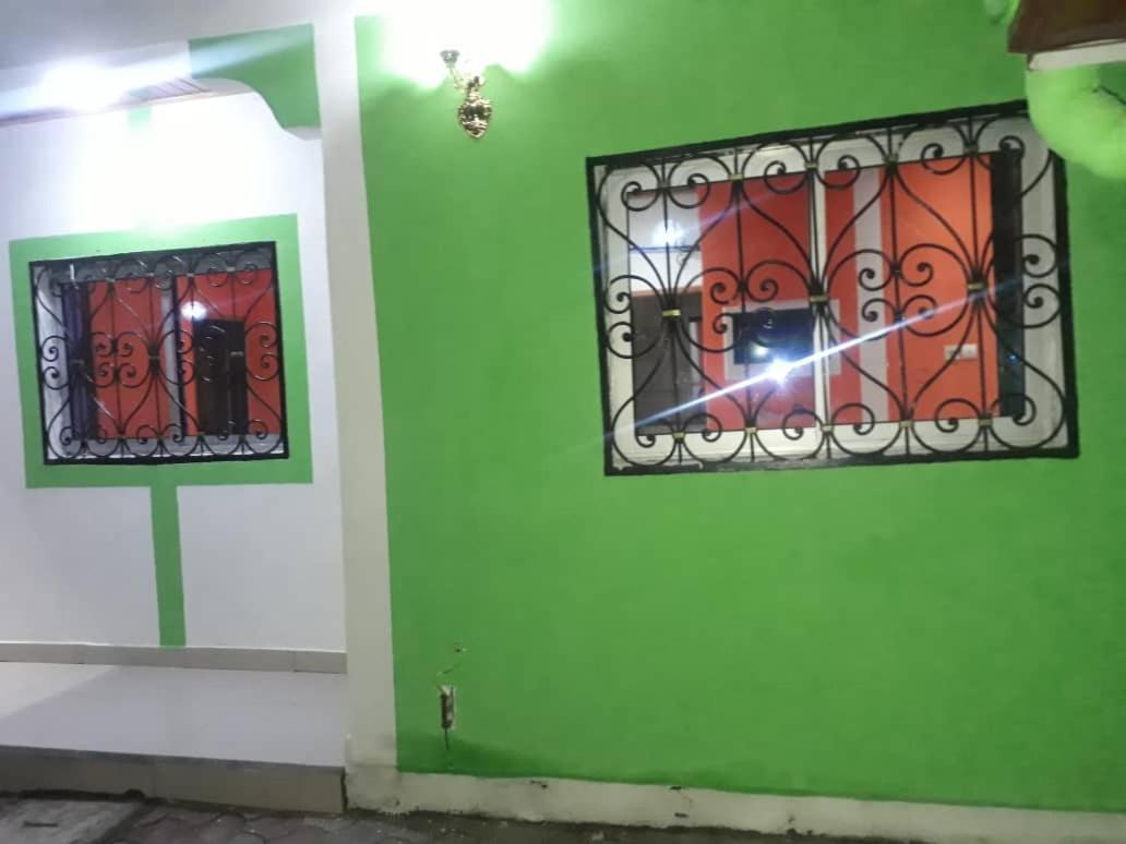 Npangou Appart Kribi Luaran gambar